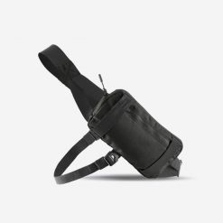 Torba do biegania dwupozycyjna Kiprun 0,5 l. Czarne torby sportowe KIPRUN, bez wzorów. Za 54.99 zł.