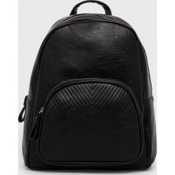 Answear Lab plecak damski kolor czarny mały gładki. Czarne plecaki Answear Lab, bez wzorów, do ręki, bez dodatków. Za 179.99 zł.