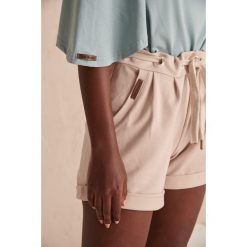 Szorty Damskie Dres. Lily BS Jasny Beż. Szorty blue shadow, bez wzorów, z bawełny, wizytowe. Za 169.90 zł.