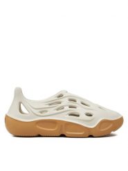 Steve Madden Półbuty Vine Slip-on SM11002858-02002-OWK Biały. Białe półbuty wsuwane Steve Madden, bez wzorów, z gumy, bez obcasa, na płaskiej podeszwie. Za 229.99 zł.