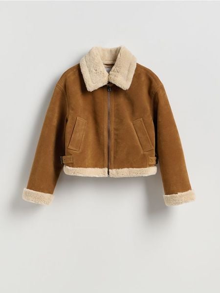 Kurtka typu kożuch - brązowy. Brązowe kurtki Reserved, l, bez wzorów, bez kaptura. Za 379.99 zł.