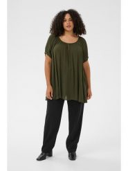KAFFE curve Bluzka w kolorze ciemnozielonym rozmiar: 44. Zielone bluzki KAFFE curve, bez wzorów, z wiskozy, bez kołnierzyka, bez ramiączek. Za 82.99 zł.