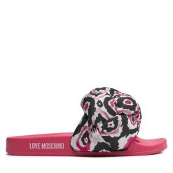 Klapki LOVE MOSCHINO. Klapki Love Moschino, bez wzorów, bez obcasa, bez zapięcia. Za 619.99 zł.