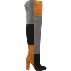 Kozaki YUMIKO. Kozaki marki Kazar. W wyprzedaży za 199.90 zł.