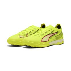 Buty piłkarskie unisex ULTRA 6 PRO CAGE PUMA. Czarne buty do biegania Puma, bez wzorów, bez zapięcia, do biegania. Za 519.00 zł.