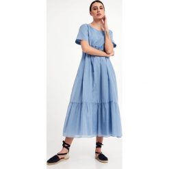 Sukienka David WEEKEND MAX MARA. Niebieskie sukienki Weekend Max Mara, bez wzorów, z bawełny, bez kołnierzyka, bez ramiączek, maxi. W wyprzedaży za 1,439.20 zł.