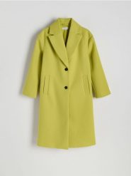 Jednorzędowy płaszcz oversize - zielony. Zielone płaszcze Reserved, l, bez wzorów, z tkaniny, bez kaptura. W wyprzedaży za 199.99 zł.