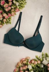 Ciemnozielony Biustonosz Full Cup z Koronką i Regulowanymi Ramiączkami Gicca. Zielone biustonosze Born2be, bez wzorów, z koronki. W wyprzedaży za 25.49 zł.