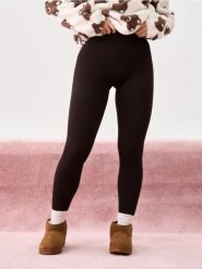 Prążkowane legginsy - brązowy. Brązowe legginsy Sinsay, bez wzorów, prążkowane. Za 39.99 zł.