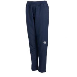 Unisex Pantalony Szkoleniowe Reece Varsity Woven Zrównoważone. Niebieskie spodnie dresowe REECE, bez wzorów, z dresówki. Za 195.99 zł.