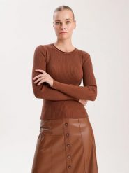 BGN Sweter w kolorze jasnobrązowym rozmiar: 36. Brązowe swetry BGN, bez wzorów, bez ramiączek. Za 74.81 zł.
