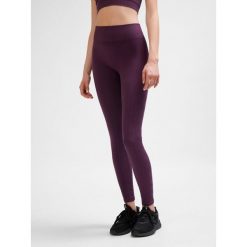 Damskie legginsy bezszwowe Hummel MT Define Scrunch. Czerwone legginsy Hummel, bez wzorów, sportowe. W wyprzedaży za 179.00 zł.