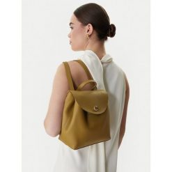 Plecak Coccinelle. Brązowe plecaki Coccinelle, bez wzorów, bez dodatków. Za 1,039.00 zł.
