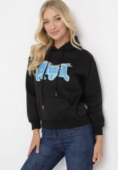 Czarna Bluza Ocieplona z Kapturem i Nadrukiem Wesa. Czarne bluzy Born2be, na zimę, l, bez wzorów, z dzianiny, casualowe, bez ramiączek, z kapturem. W wyprzedaży za 76.49 zł.