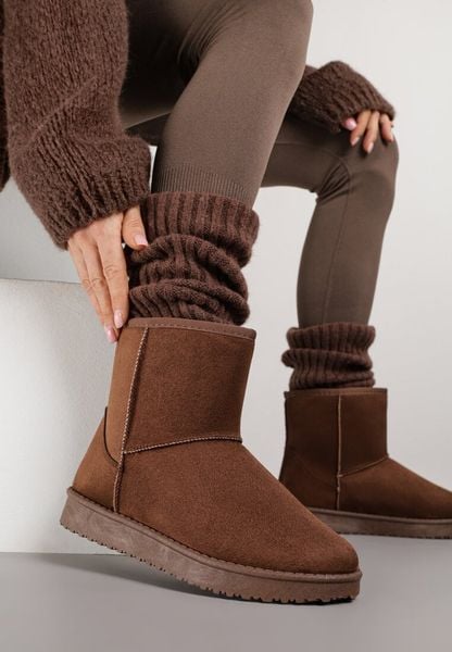 Brązowe Śniegowce z Przeszyciami po Bokach Retena. Brązowe śniegowce Renee, bez wzorów, z jeansu, bez zapięcia. Za 79.99 zł.