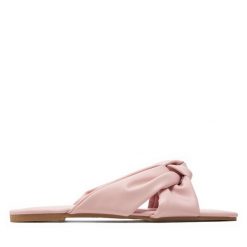 Klapki ONLY Shoes. Czerwone klapki ONLY SHOES, bez wzorów, bez obcasa, bez zapięcia. Za 119.99 zł.