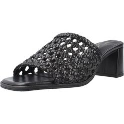 Buty UNISA MABIA CRF Czarny. Czarne buty trekkingowe Unisa, bez wzorów, ze skóry, bez zapięcia, trekkingowe. Za 481.99 zł.