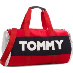 Torba TOMMY HILFIGER - Tommy Nylon Duffle AW0AW04952 901. Torby podróżne marki Tommy Hilfiger. W wyprzedaży za 299.00 zł.