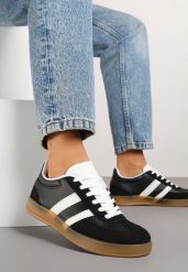 Czarne Sneakersy Typu Kultowe Tenisówki z Ozdobnymi Przeszyciami Selfia. Czarne trampki Born2be, bez wzorów, z jeansu, klasyczne, bez zapięcia. W wyprzedaży za 84.99 zł.