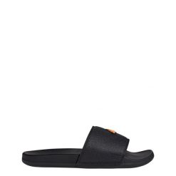 Klapki adilette Comfort. Brązowe klapki adidas, bez wzorów, sportowe, bez obcasa, bez zapięcia. Za 199.00 zł.