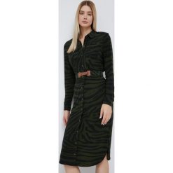 Lauren Ralph Lauren sukienka 200871642001 kolor zielony mini prosta. Zielone sukienki Lauren Ralph Lauren, na co dzień, l, bez wzorów, z dzianiny, bez kołnierzyka, bez ramiączek, maxi, proste. W wyprzedaży za 649.99 zł.