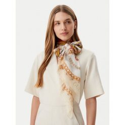Szal Guess. Szaliki i kominy Guess, z aplikacjami. Za 299.99 zł.
