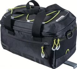Torba na bagażnik „Miles MIK 2.0”, czarna limonka. Czarne torby sportowe BASIL, bez wzorów, z materiału, na ramię. Za 397.95 zł.