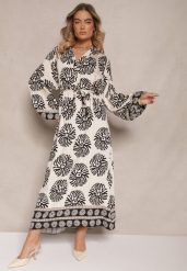 Czarna Sukienka Oversize z Wiskozy z Paskiem Zdobiona Etnicznym Printem Velsekia. Czarne sukienki Renee, na co dzień, m, z aplikacjami, z materiału, eleganckie, bez kołnierzyka, bez ramiączek, maxi, oversize. W wyprzedaży za 99.99 zł.