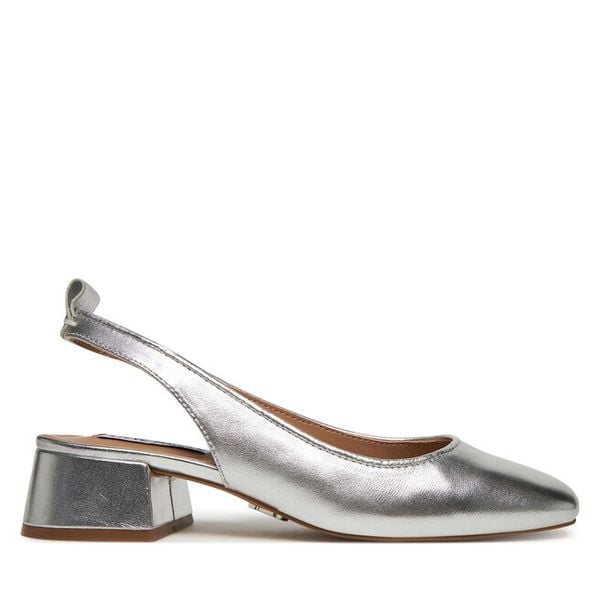 Czółenka Steve Madden. Szare czółenka Steve Madden, bez wzorów, bez obcasa, bez zapięcia. Za 399.99 zł.