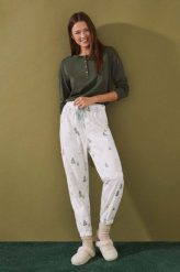 Women'secret spodnie piżamowe bawełniane Mix & Match Mountain kolor biały bawełniana. Białe piżamy women'secret, m, bez wzorów, z bawełny, bez kołnierzyka, bez ramiączek. W wyprzedaży za 103.99 zł.