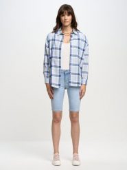 Szorty damskie jeansowe jasnoniebieskie Shira 100. Niebieskie szorty BIG STAR, bez wzorów, z denimu, eleganckie. W wyprzedaży za 139.99 zł.