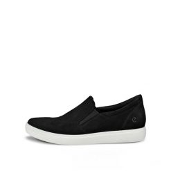 Buty sportowe damskie Ecco Classic Slip-On. Czarne buty treningowe ECCO, bez wzorów, bez zapięcia. Za 462.00 zł.