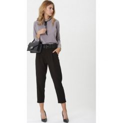 Czarne Spodnie Shirley. Czarne chinosy Born2be, l, bez wzorów, z materiału, eleganckie, długie. Za 89.99 zł.