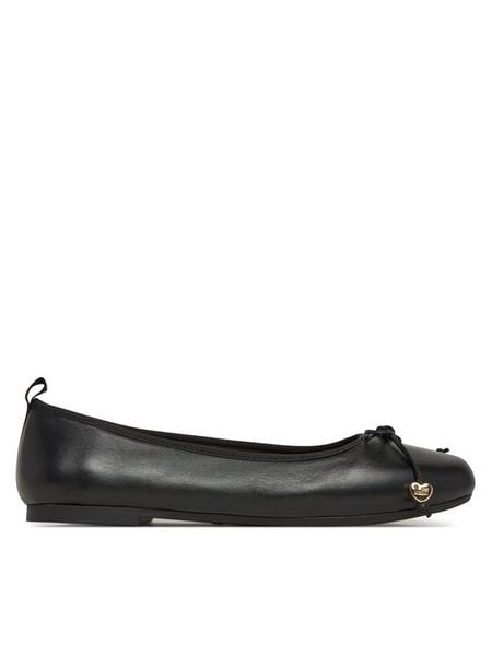 LOVE MOSCHINO Baleriny JA11051G0MIE0000 Czarny. Czarne baleriny Love Moschino, bez wzorów, ze skóry, bez obcasa, bez zapięcia. Za 414.99 zł.