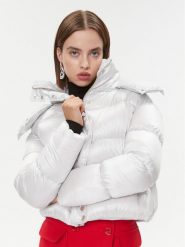 Patrizia Pepe Kurtka puchowa 2O0050/A9M0-W356 Biały Regular Fit. Białe kurtki Patrizia Pepe, na zimę, m, bez wzorów, z puchu, bez kaptura. Za 1,089.00 zł.