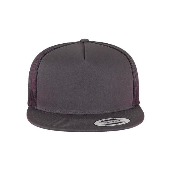 Czapka Flexfit Classique Trucker. Brązowe czapki z daszkiem FLEXFIT, bez wzorów, z bawełny. Za 54.35 zł.