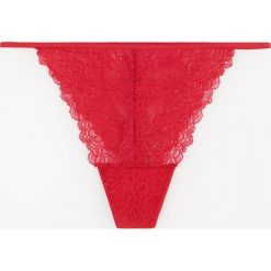 Koronkowe stringi - Czerwony. Stringi marki Reserved. Za 24.99 zł.
