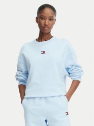 Tommy Jeans Bluza DW0DW17325 Niebieski jasny Regular Fit. Niebieskie bluzy Tommy Jeans, l, bez wzorów, z bawełny, bez kaptura. Za 369.99 zł.