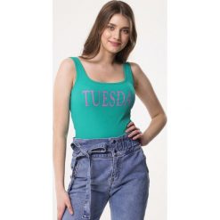 Zielone Body Popularity. Body i gorsety marki Born2be. Za 39.99 zł.