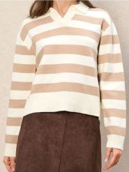 Sweter w paski z kołnierzykiem z wiskozą - wielobarwny. Swetry Sinsay, l, bez wzorów, z wiskozy, bez ramiączek. Za 59.99 zł.