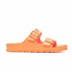Klapki damskie Birkenstock Arizona Eva. Brązowe klapki Birkenstock, bez wzorów, z materiału, sportowe, bez obcasa, bez zapięcia. Za 376.00 zł.