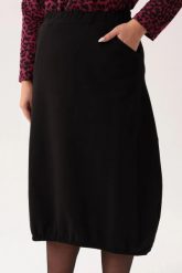 Czarna dresowa spódnica Karina PLUS SIZE XXL. Czarne spódnice Moda Size Plus Iwanek, na co dzień, l, bez wzorów, z bawełny, eleganckie, mini, dopasowane. Za 199.90 zł.