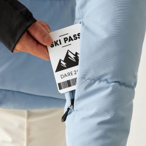 Damska kurtka z kapturem Dare 2B Glacier. Niebieskie kombinezony Dare 2b, bez wzorów, z puchu, eleganckie, bez kołnierzyka, bez ramiączek. Za 430.00 zł.