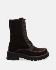 ZAMSZOWE WORKERY W KOLORZE BRĄZOWYM D539 MAR-A ONI-T. Brązowe botki Venezia, bez wzorów, ze skóry, bez obcasa, bez zapięcia. Za 399.00 zł.