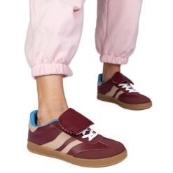 Bordowe sneakersy trampki damskie sportowe czerwone. Czerwone trampki bez wzorów, z materiału, bez zapięcia. Za 84.03 zł.