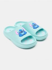 Klapki z gumową aplikacją Stitch - zielony. Zielone klapki Sinsay, z aplikacjami, z gumy, bez obcasa, bez zapięcia. Za 39.99 zł.