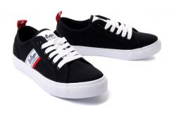 LEE COOPER LCW-22-31-0832L black, tenisówki damskie. Czarne trampki Lee Cooper, bez wzorów, bez zapięcia. Za 77.94 zł.