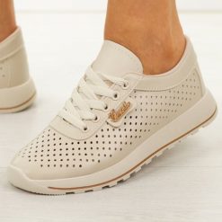 Beżowe ażurowe półbuty damskie Potocki 16346. Brązowe półbuty wsuwane POTOCKI, na lato, z aplikacjami, z jeansu, biznesowe, bez obcasa, na płaskiej podeszwie. W wyprzedaży za 122.32 zł.