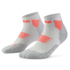 Damskie skarpety kompresyjne do biegania sportowe za kostkę Core Run CEP. Szare skarpetki CEP, bez wzorów, z elastanu. Za 74.00 zł.