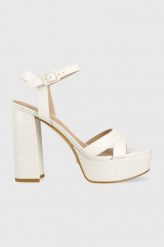 Guess sandały ZELINA kolor biały. Białe sandały Guess, z aplikacjami, z materiału, bez obcasa, na obcasie, bez zapięcia. Za 759.99 zł.